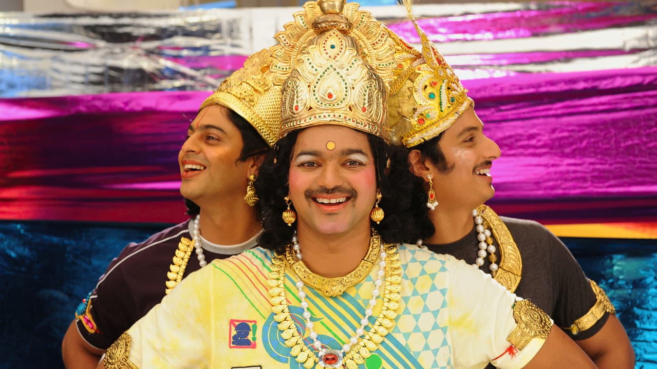 Nanban Movie Review: A Fun Tamil Remake of 3 Idiots still 4