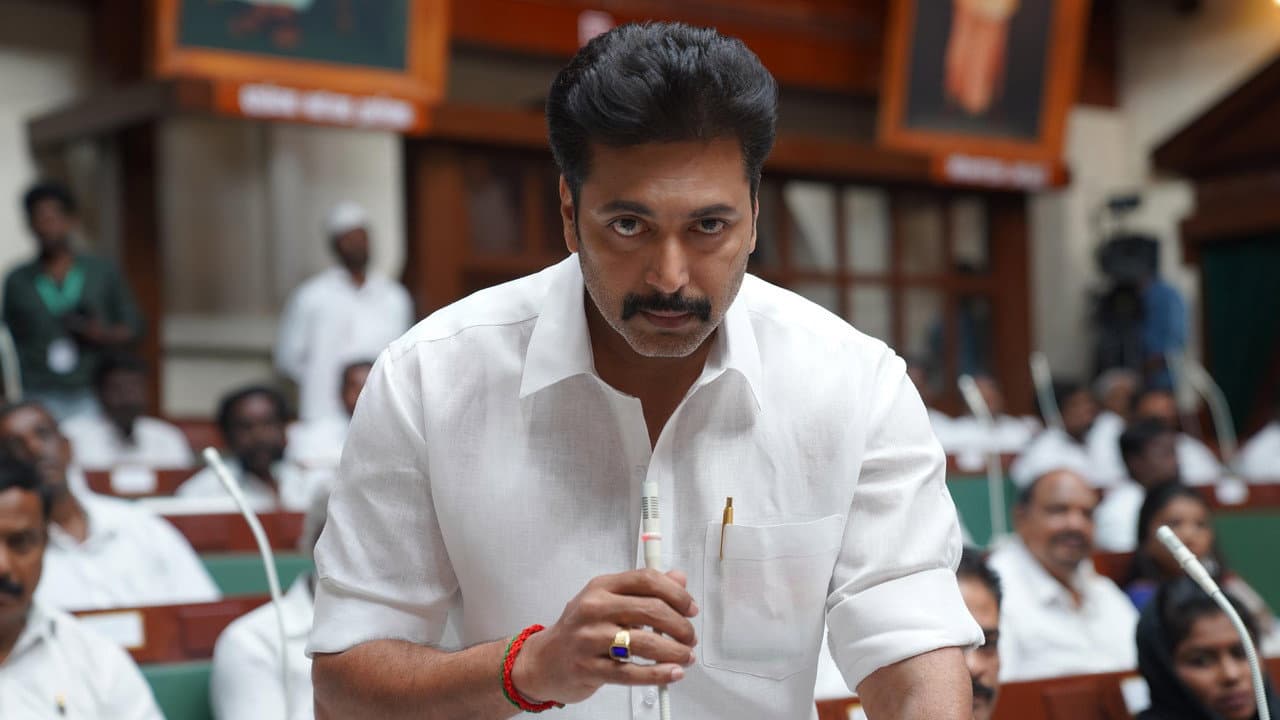 Karathey Babu still 6