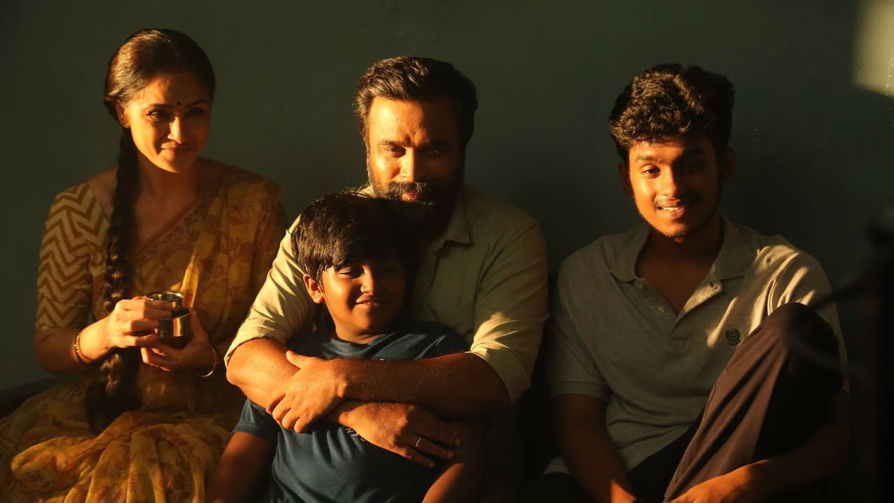 Tourist Family Review: A Chaotic Comedy Masterpiece? still 3