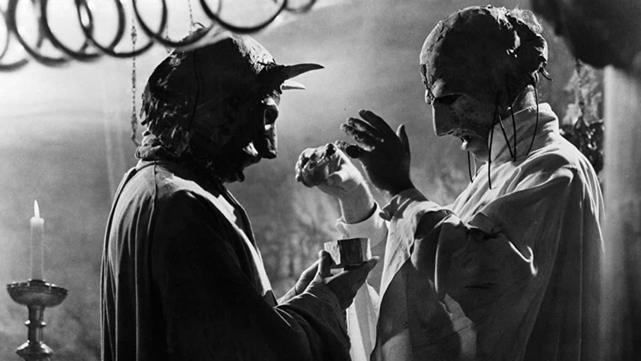 The Plague of the Zombies still 4