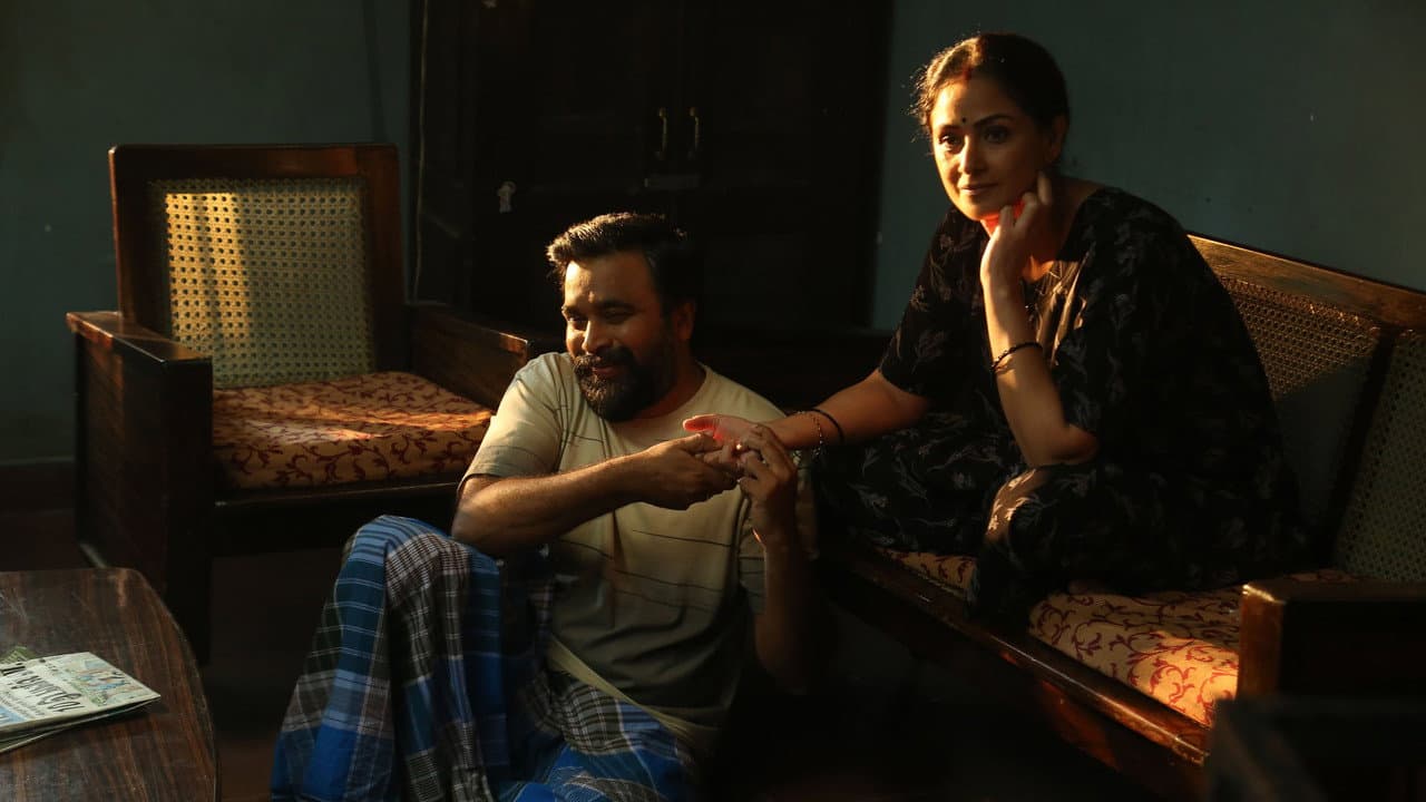 Tourist Family Review: A Chaotic Comedy Masterpiece? still 4