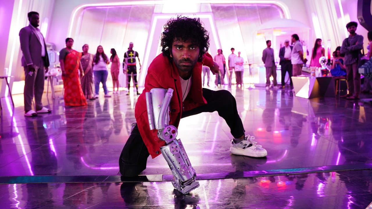 Love Insurance Kompany (2026) Review: Vignesh Shivan’s still 5