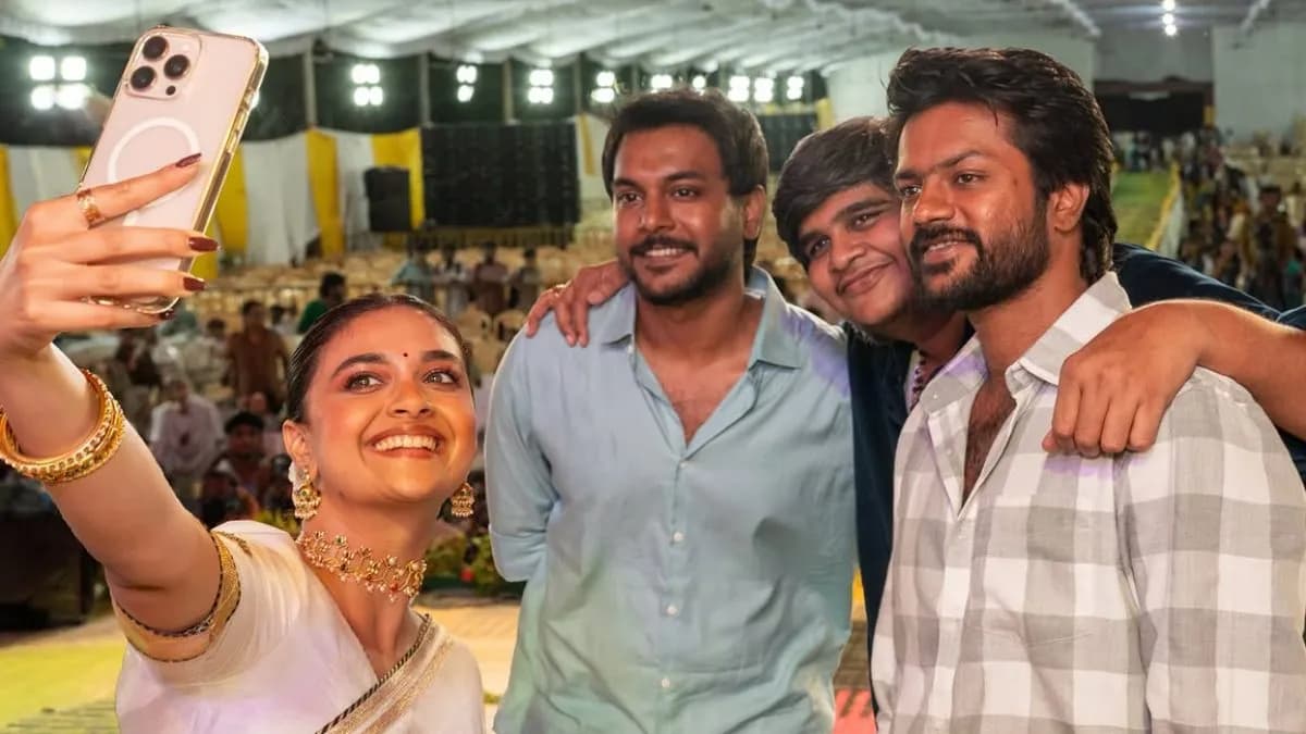 Keerthy Suresh Dances with Dorothy Heroes in Wedding