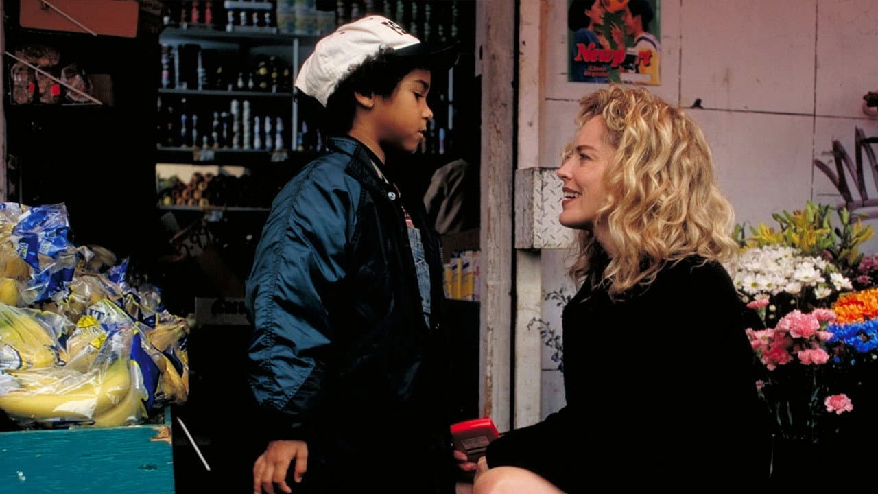 Gloria still 3
