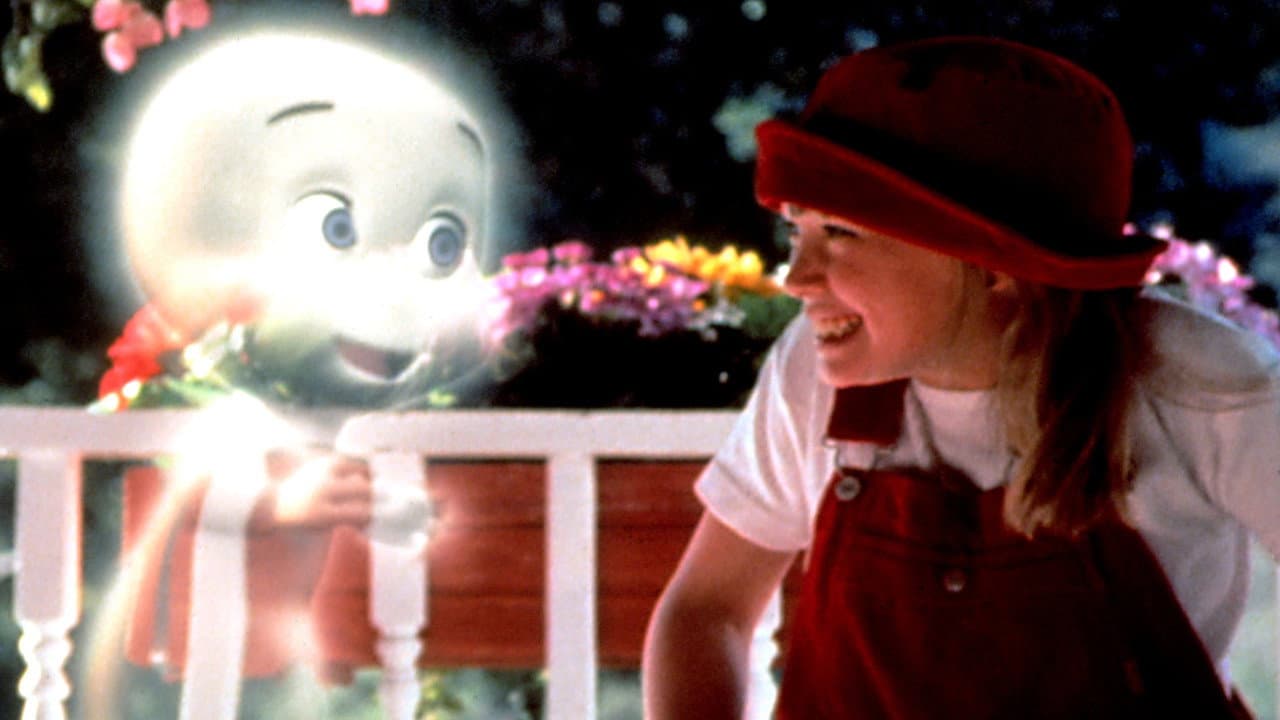 Casper Meets Wendy still 5
