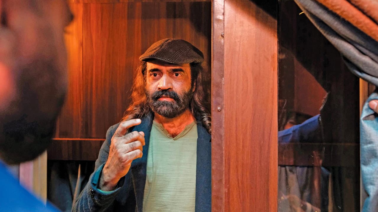 Train still 3
