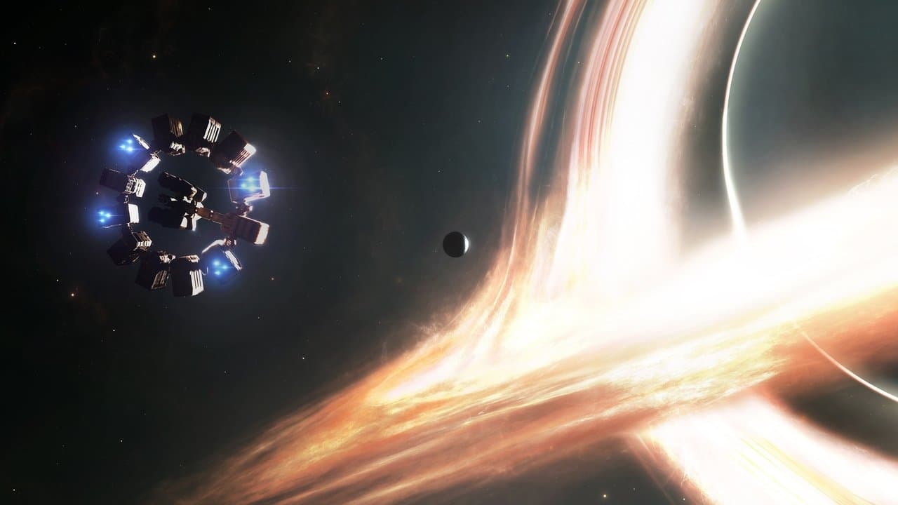 Interstellar still 7