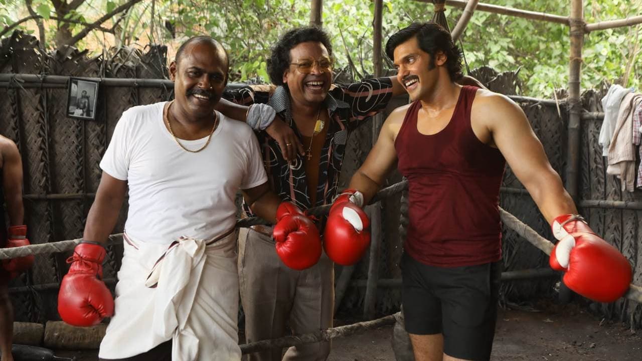 Sarpatta Parambarai still 6