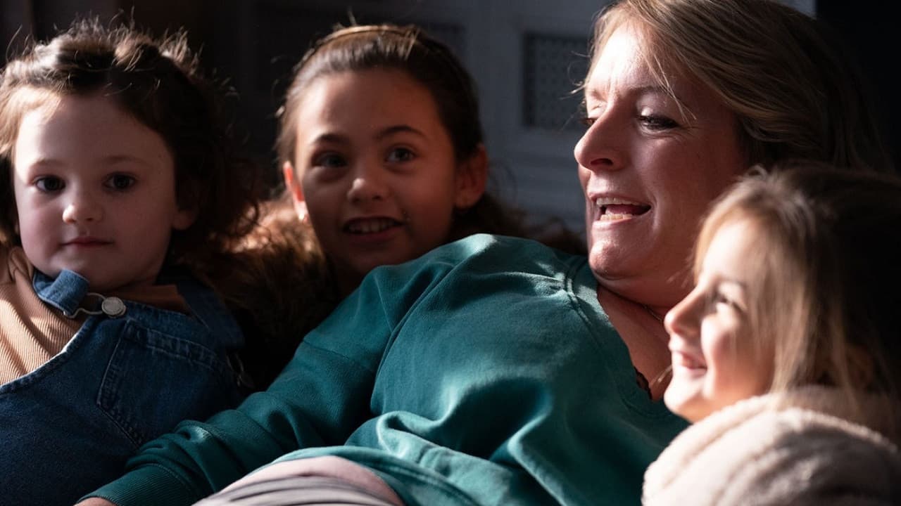 Ali & Ava still 4