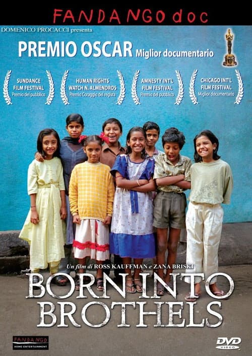 Born into Brothels: Calcutta's Red Light Kids still 4